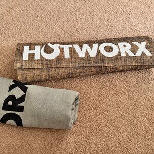 Hotworx Mat & Towel